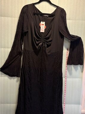 Cider Black Lace-Trim Ruched Midi Dress. Bell Sleeves. Hobo 1XL Goth Midi NWT